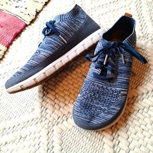 Altra Blue Knit casual sneakers